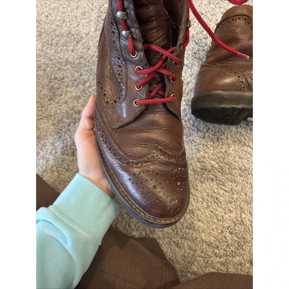 Allen Edmonds 'Long Branch' Brown Wingtip Ankle Boots USA Vibram 6021 Size 10.5